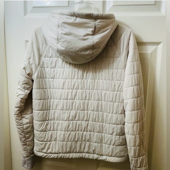 lululemon athletica authentic Cream Quilted Hoodie - Picture 2 of 2